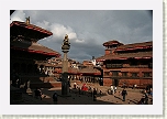 Patan - El palacio real, estatua de Garuda y el templo de Vishwanath