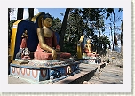 Swayambhunath - El nacimiento de Buda en la entrada oriental