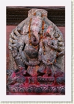 Patan - Estatua de Ganesh frente al Sundari Chowk